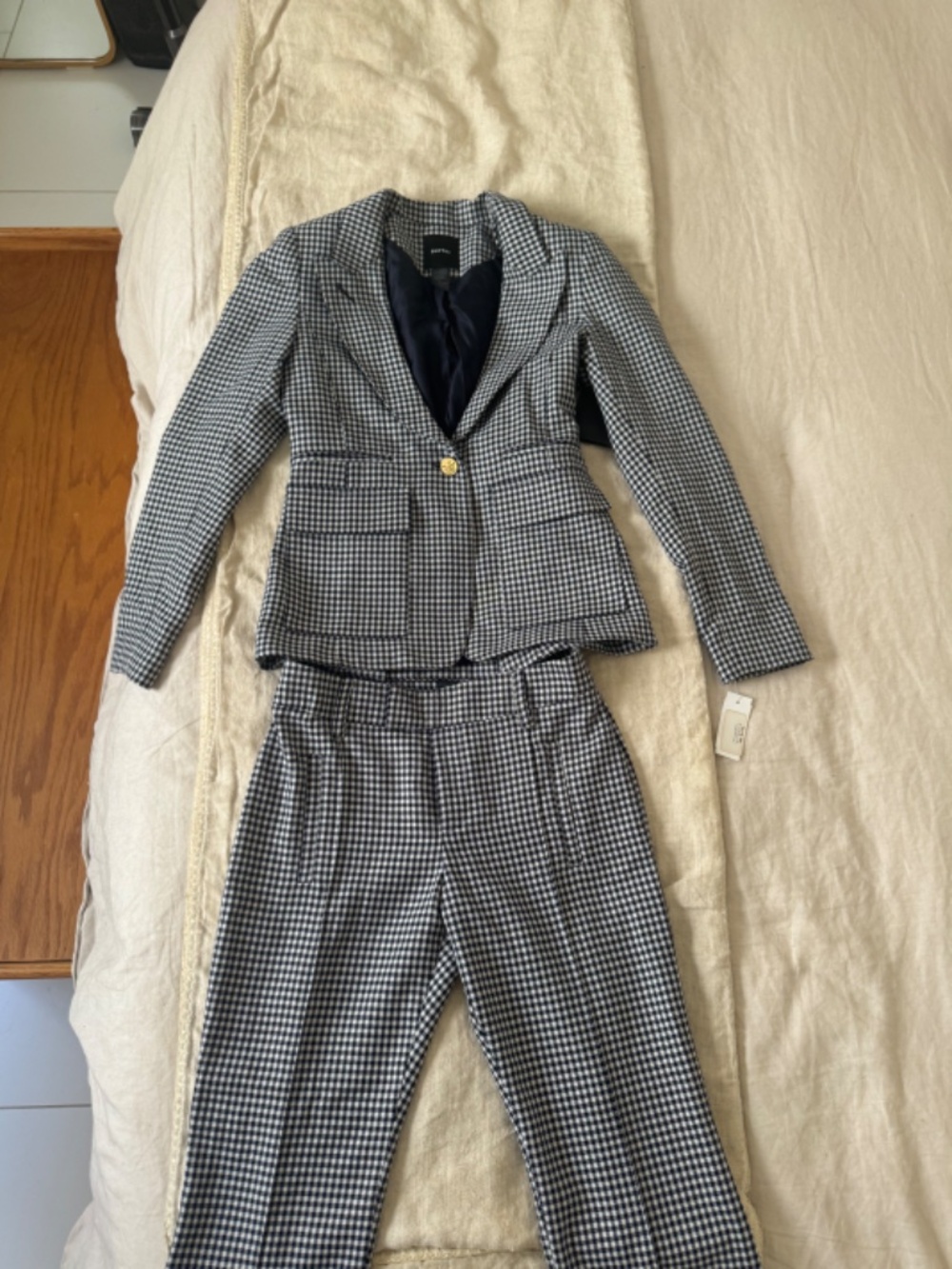 SMYTHE Classic Duchess Wool Blazer & Trouser Set – Size 8